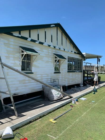 Wynnum clubhouse repaint under way thanks to grant