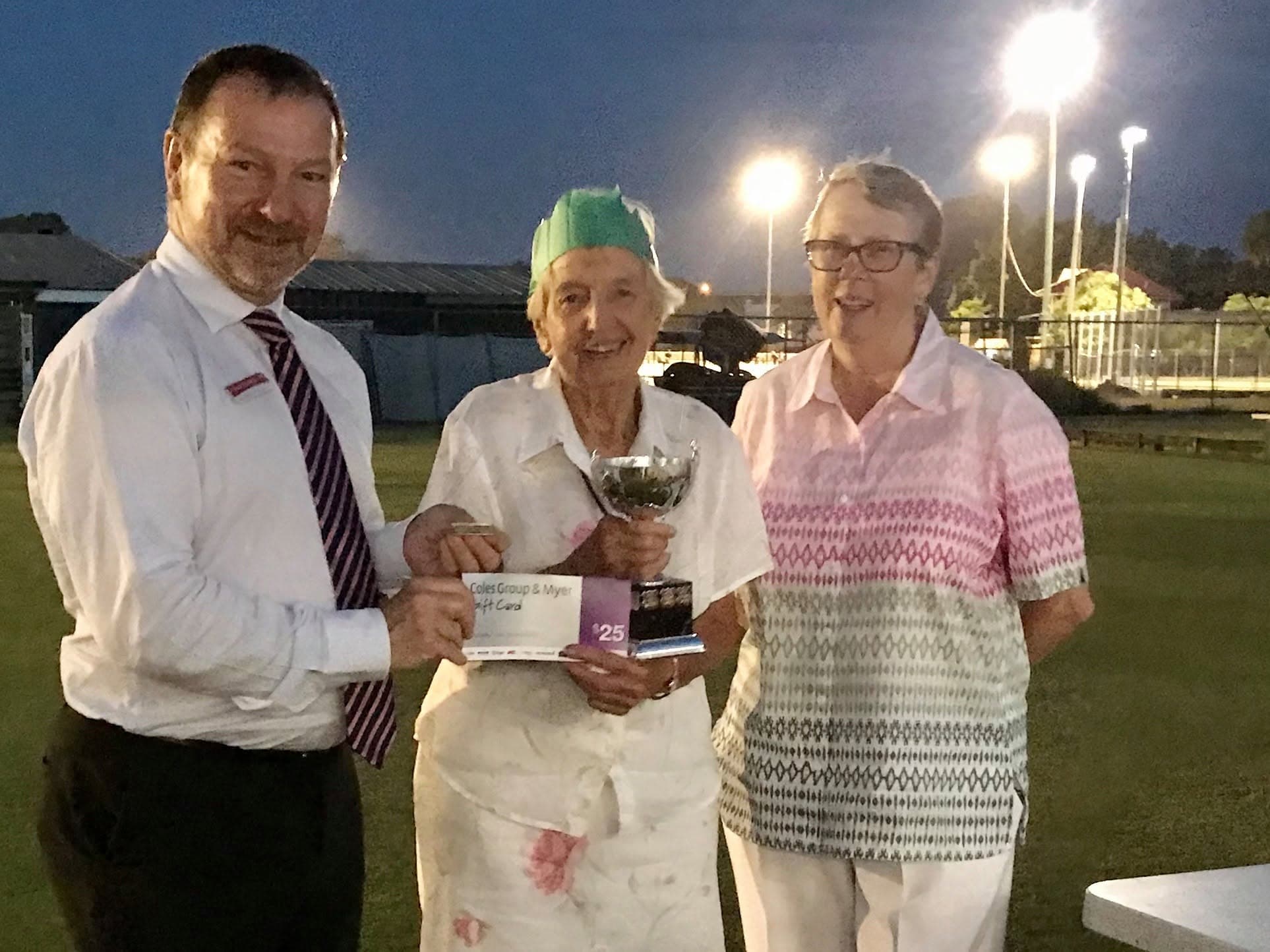 Graceville club celebrates 2020 with festive evening