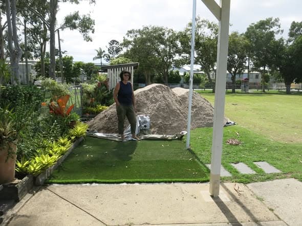 Eleven volunteers lift Toombul's court work effort