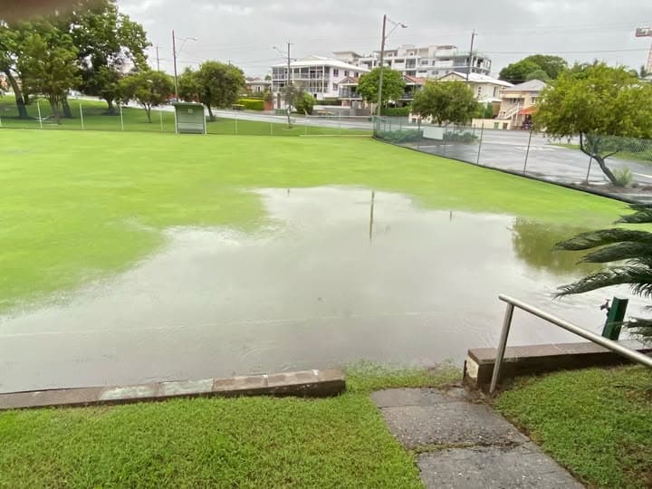 All play suspended at Eildon due to ongoing rain