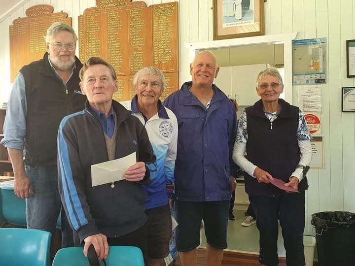Caloundra's Howard and Kath runners-up in Toowoomba Gateball; Don takes bronze