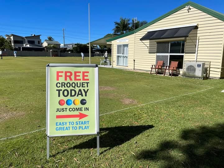 Free first session at Burleigh Heads Palm Beach