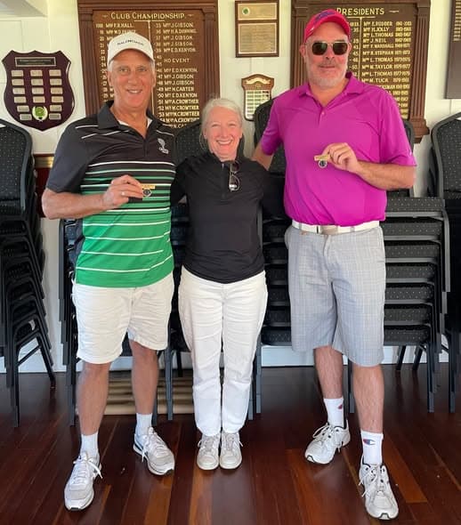 Keith and Wade contest the Windsor Brooch