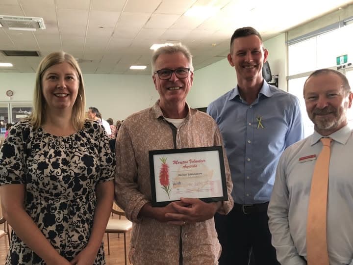 Michael Eddiehausen receives Moreton 2022 Volunteer Award