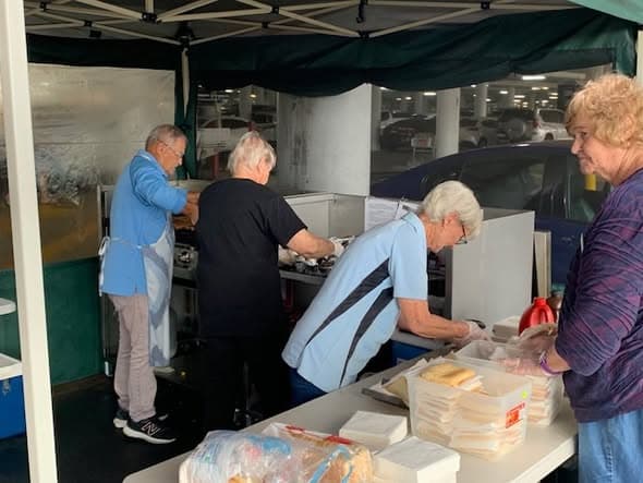 Thanks to our Bunnings Sausage Sizzle volunteers