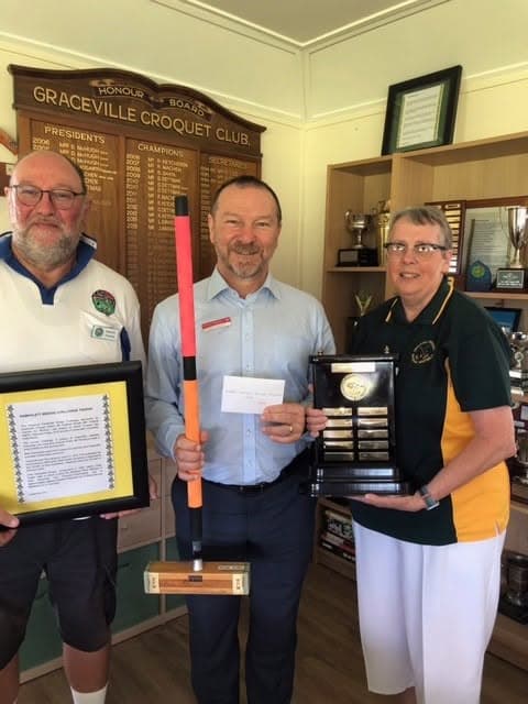 Graceville wins Pamphlett Bridge Challenge