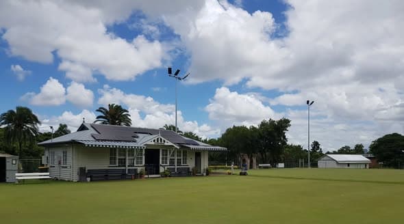 Volunteers make Stephens club look spiffy