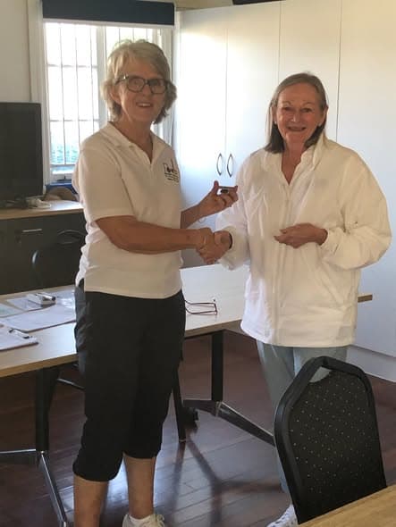 Stephens players scoop the pool at Windsor's October Association Brooch