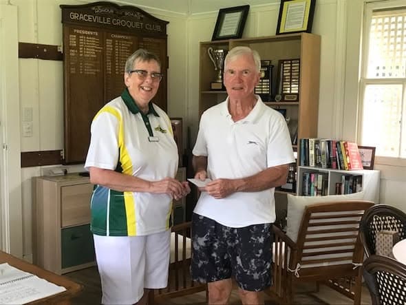 Randall Whyte wins Graceville Annual Singles final; club thanks sponsor Simon Hurwood