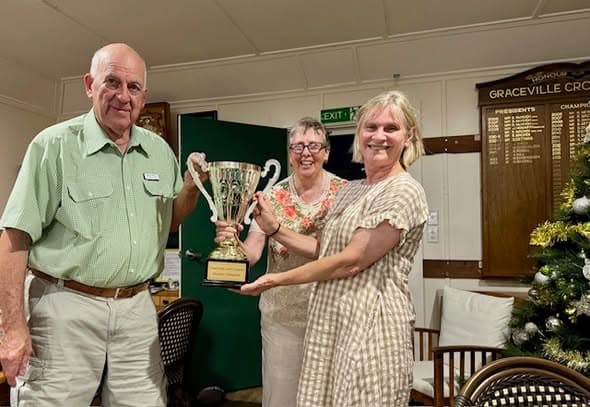 Graceville club celebrates Christmas party together