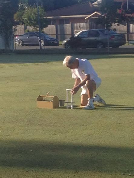 A committed club man: Roy sets up for Ladies' Singles