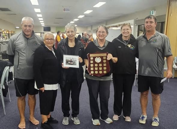Moreton Bay Green wins Max Stringer Memorial Trophy; Chris Whiting thanked for raffle gift