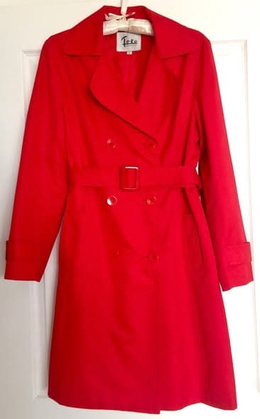 Near New Clothes Fashion Auction this Sunday