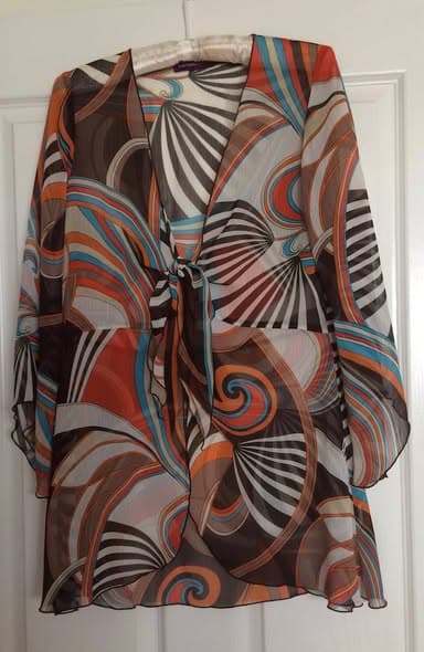 Near New Clothes Fashion Auction at Stephens