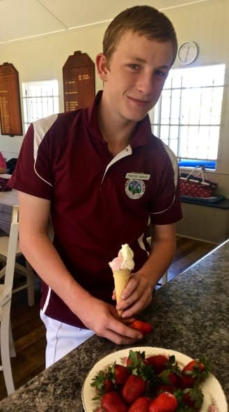 Young Toowoomba player wins three at Brisbane South doubles; MP talks loneliness at Stephens meeting