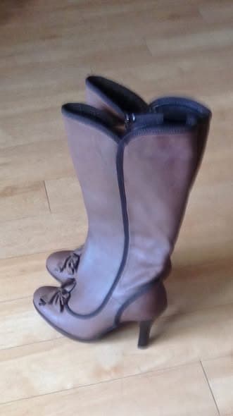 Fashion auction at Stephens on Sunday 24 September