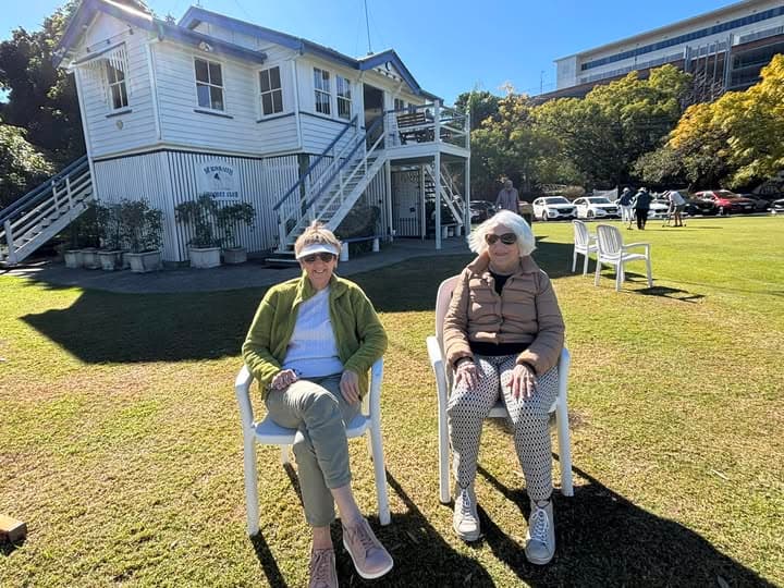 Glenn and Lynne show true club spirit