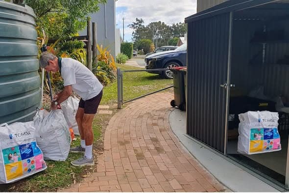Headland-Buderim reaches $10,000 in Containers for Change