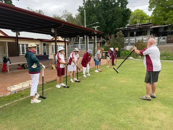 Bruce leads training session for Ipswich members