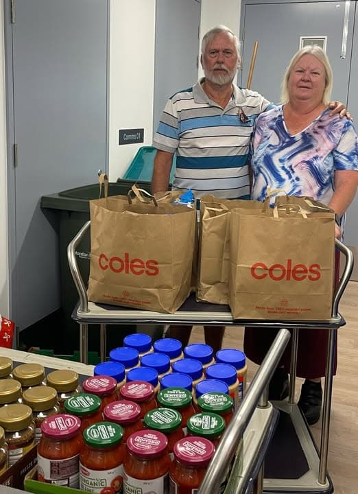 Eildon members deliver final 2025 donation to Breakfast Club