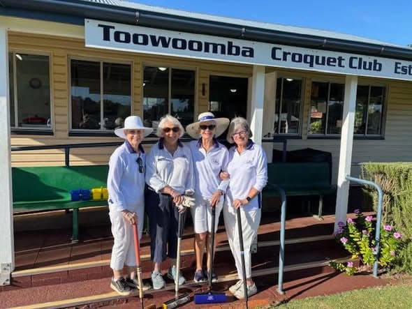 McIlwraith shines in delphinium blue at Darling Downs tournament