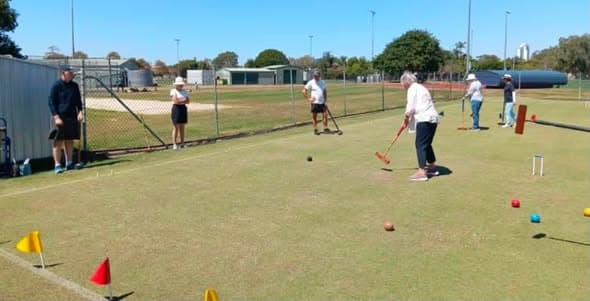 Windsor members complete second golf croquet skills session