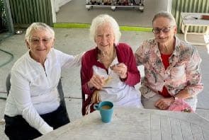 Broadbeach welcomes winter visitors and celebrates Edna Laurie's birthday